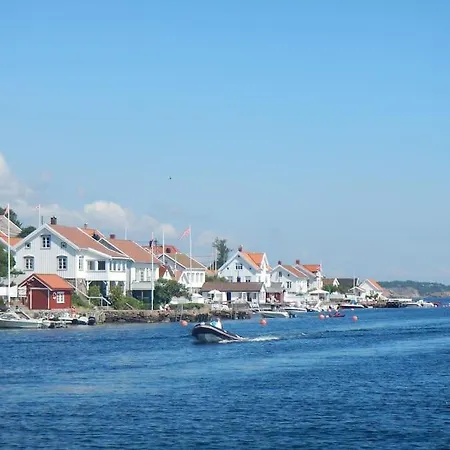 Seafront At Gjeving, Lyngor Tvedestrand