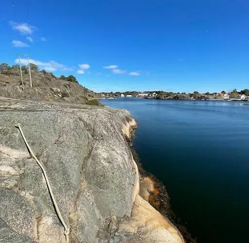 Seafront At Gjeving, Lyngor Tvedestrand