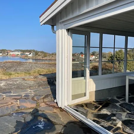 Seafront At Gjeving, Lyngor Tvedestrand