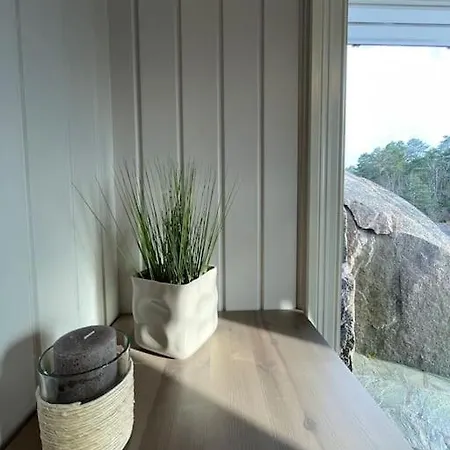 Seafront At Gjeving, Lyngor Villa *