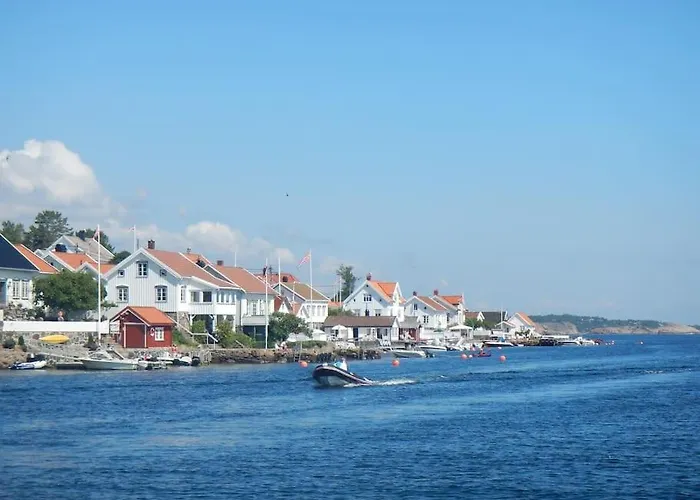 Seafront At Gjeving, Lyngor Tvedestrand